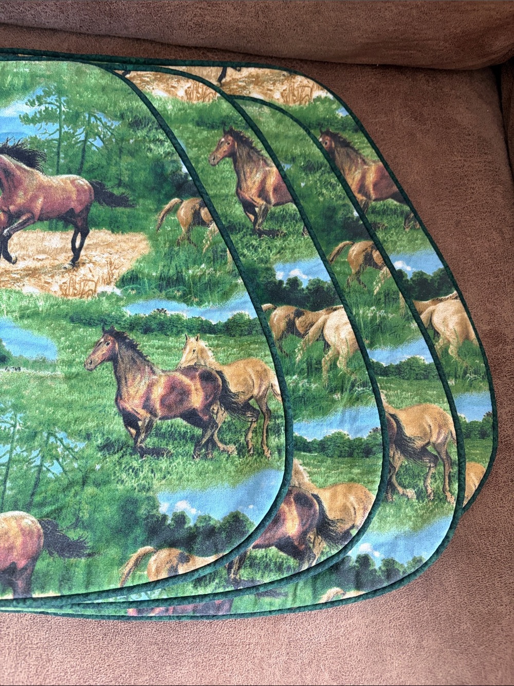 Four Horse Print Placemat in Green and Blue - Picture 3 of 4